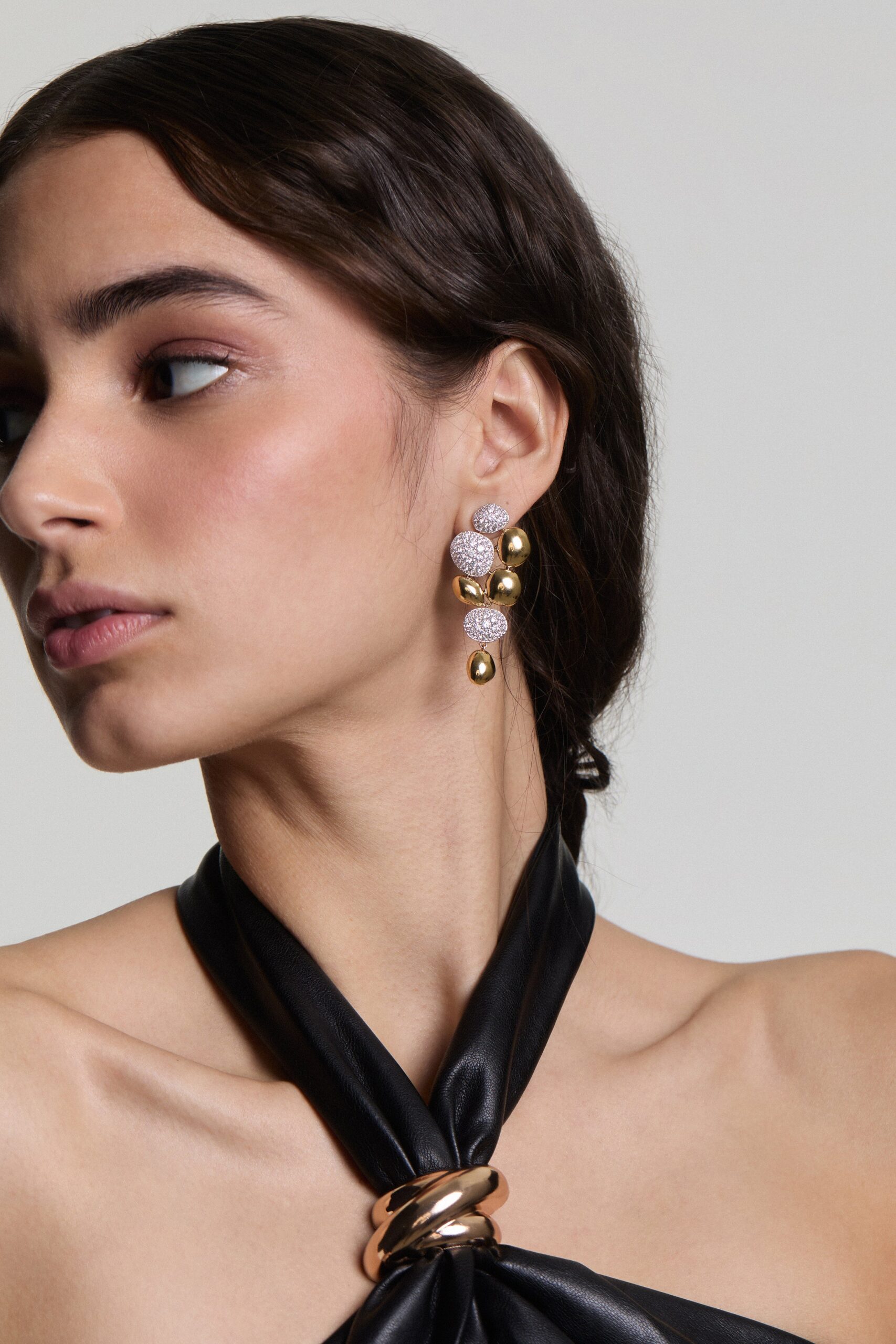 PEBBLES LARGE DROP EARRINGS - Image 3